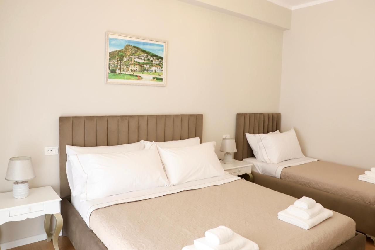 Olimpia Inn Берат Екстер'єр фото